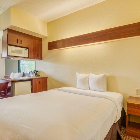 Trident Inn & Suites, Baton Rouge (Adults Only) Prairieville Εξωτερικό φωτογραφία